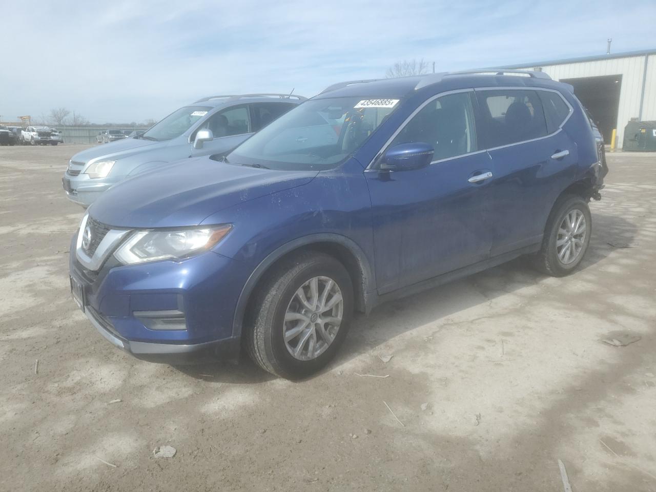 NISSAN ROGUE 2017