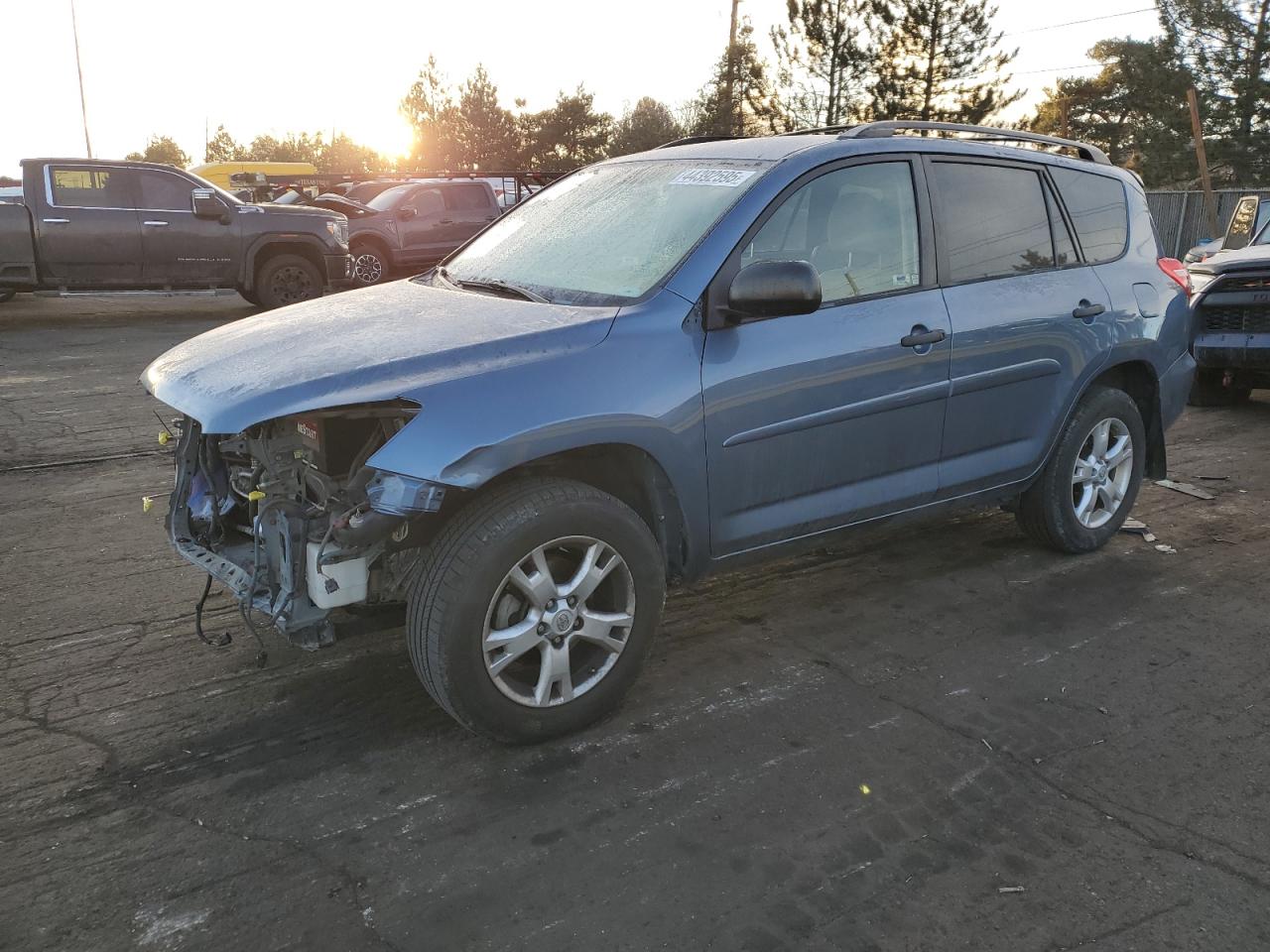 TOYOTA RAV4 2009