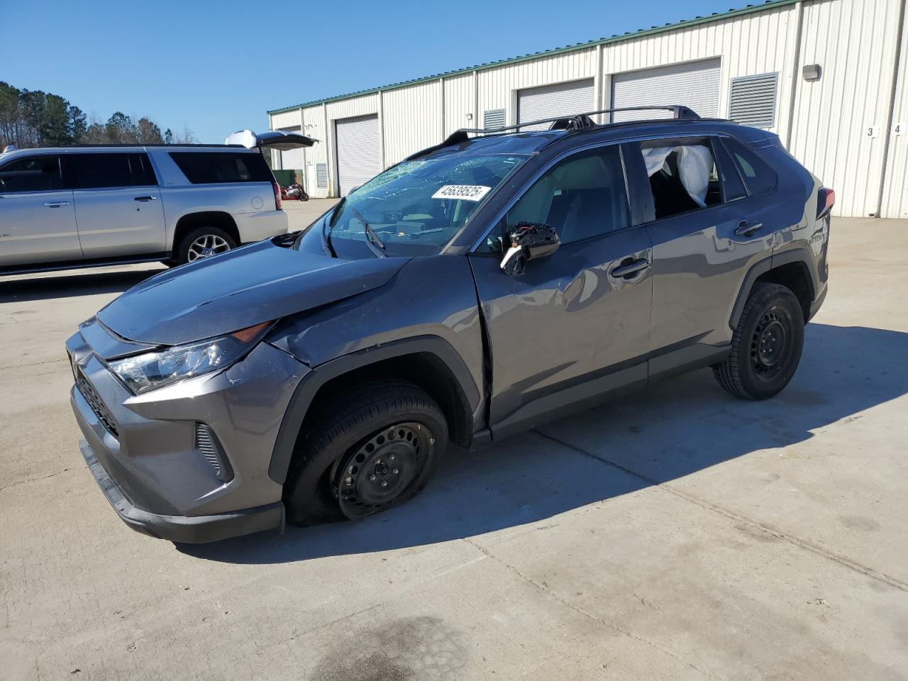 TOYOTA RAV4 LE 2021