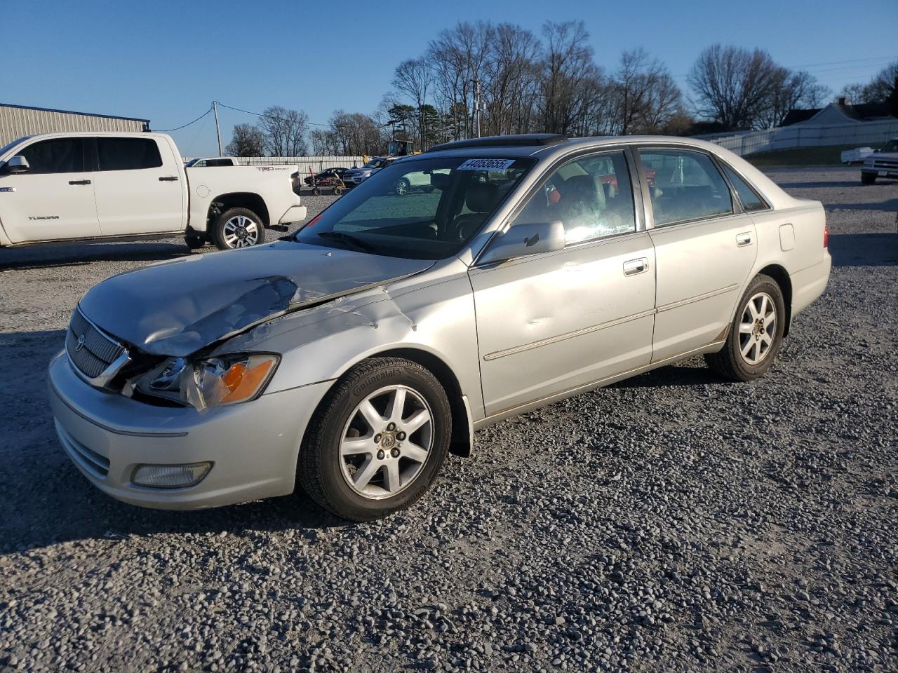 TOYOTA AVALON 2001