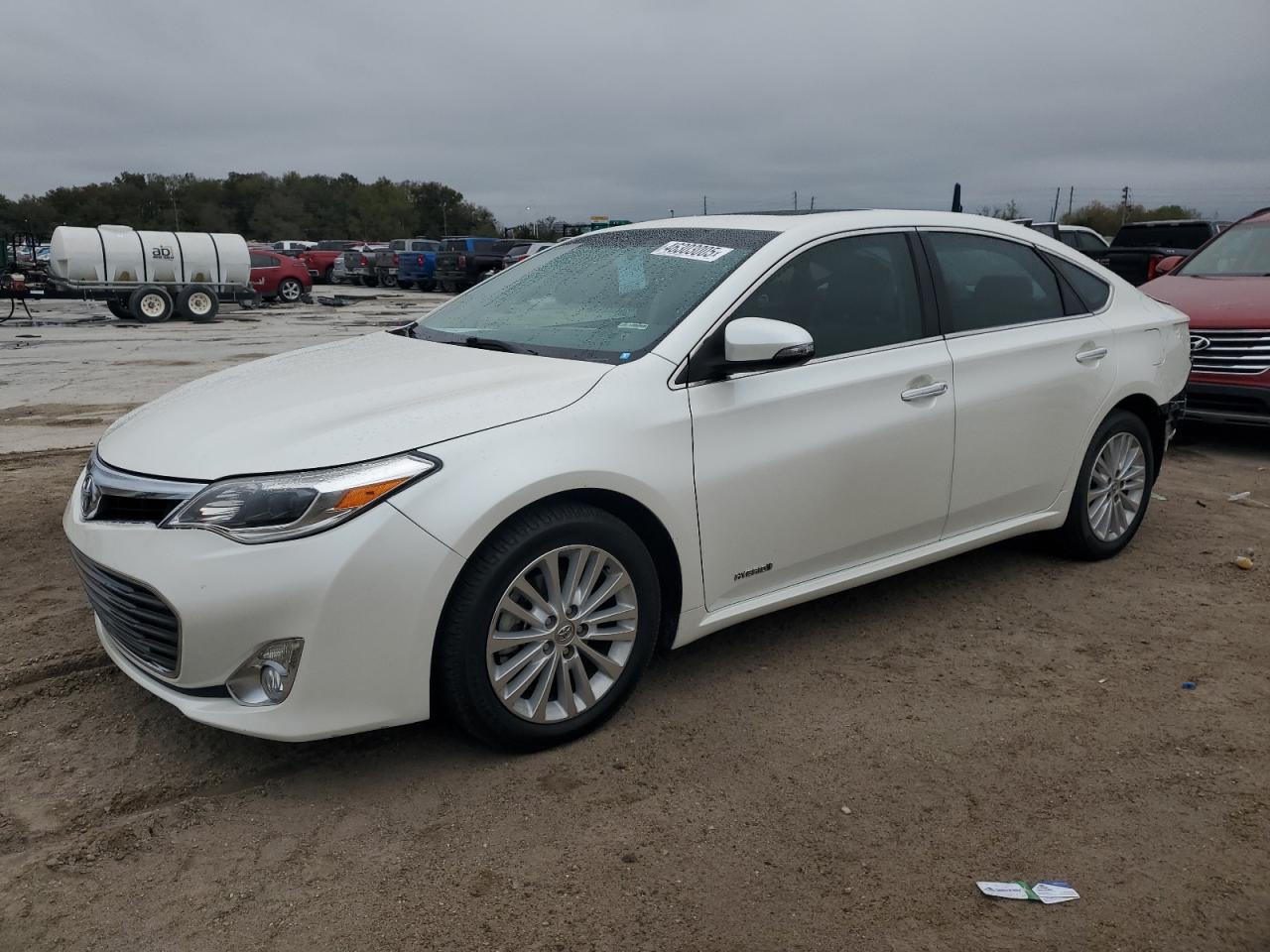 TOYOTA AVALON HYB 2013