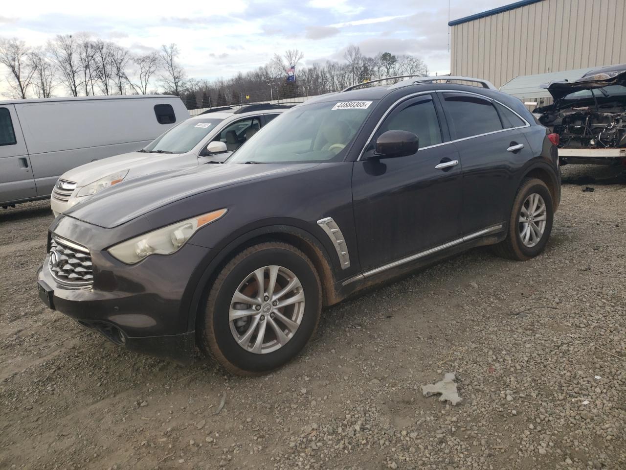 INFINITI FX35 2011