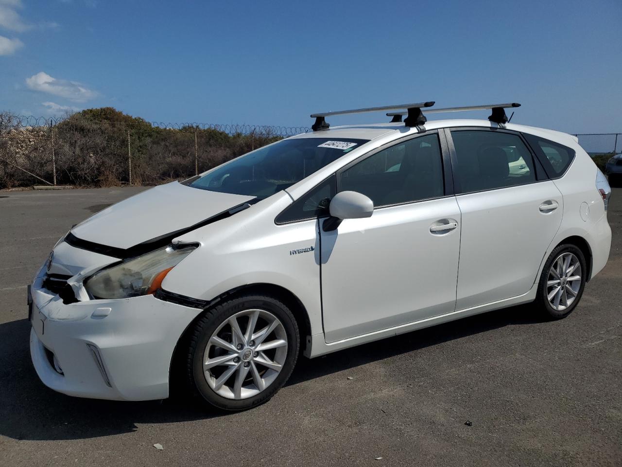 TOYOTA PRIUS V 2012