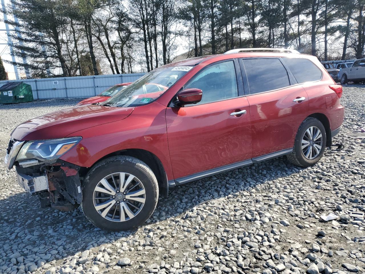 NISSAN PATHFINDER 2017