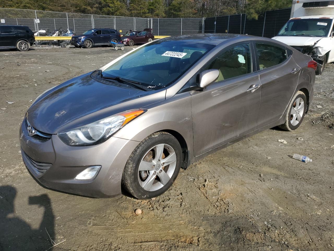 HYUNDAI ELANTRA GL 2013