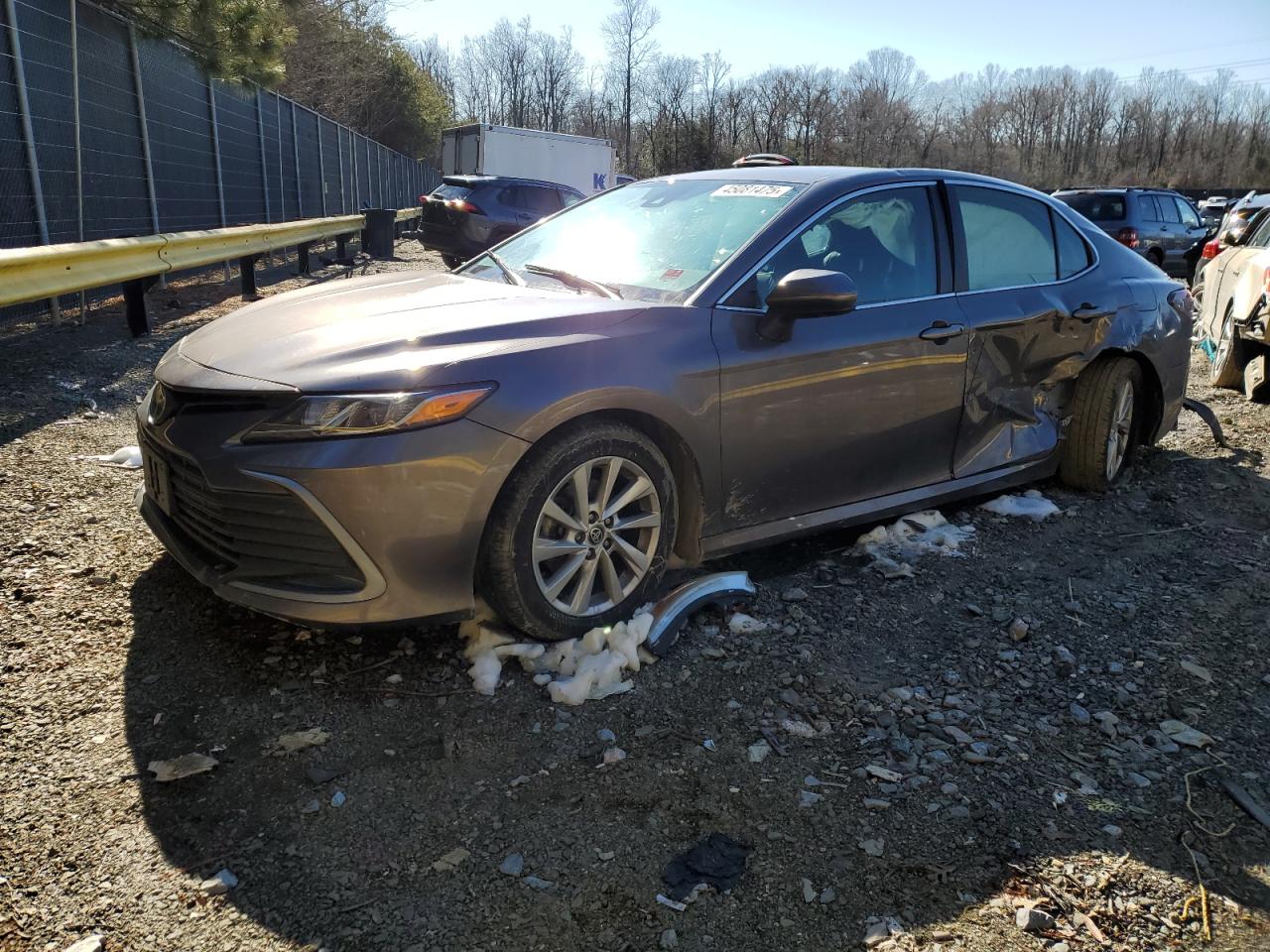 TOYOTA CAMRY LE 2021