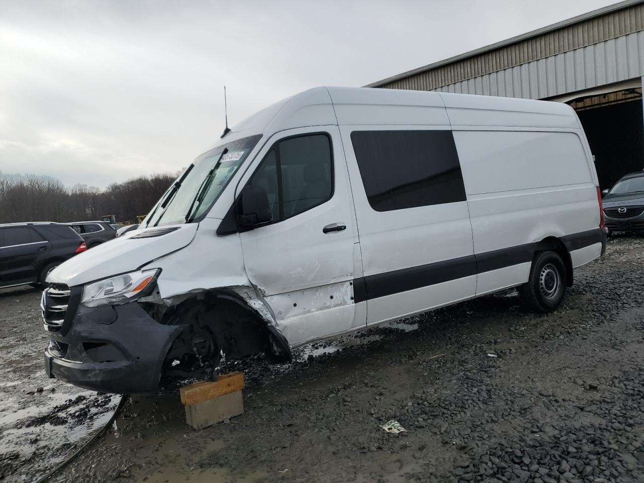 MERCEDES-BENZ SPRINTER 2 2024