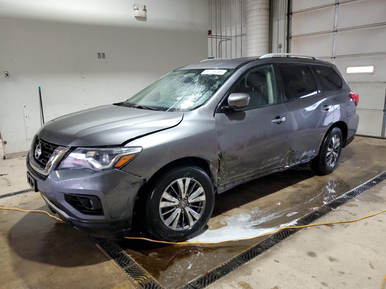 NISSAN PATHFINDER 2020