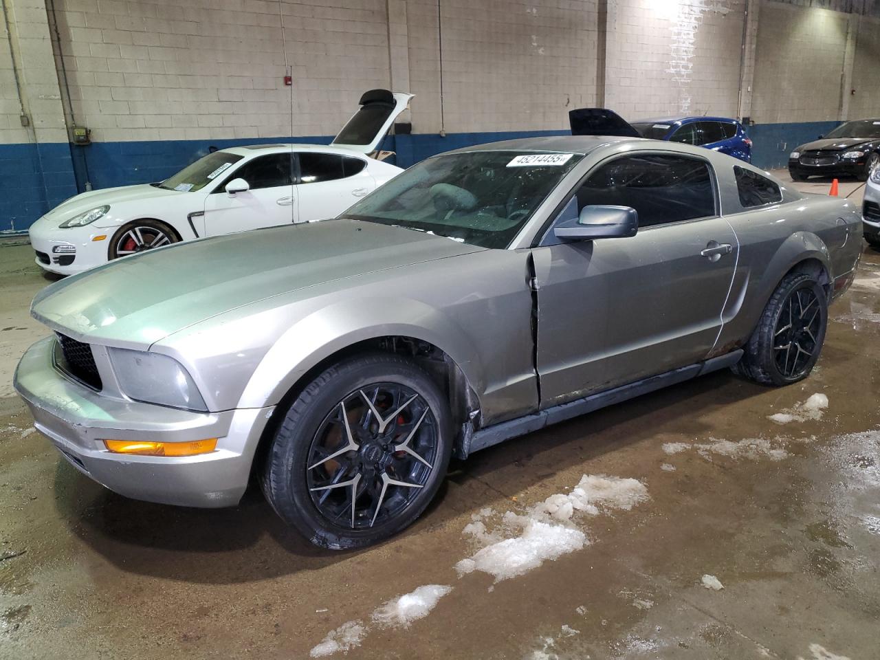 FORD MUSTANG 2008