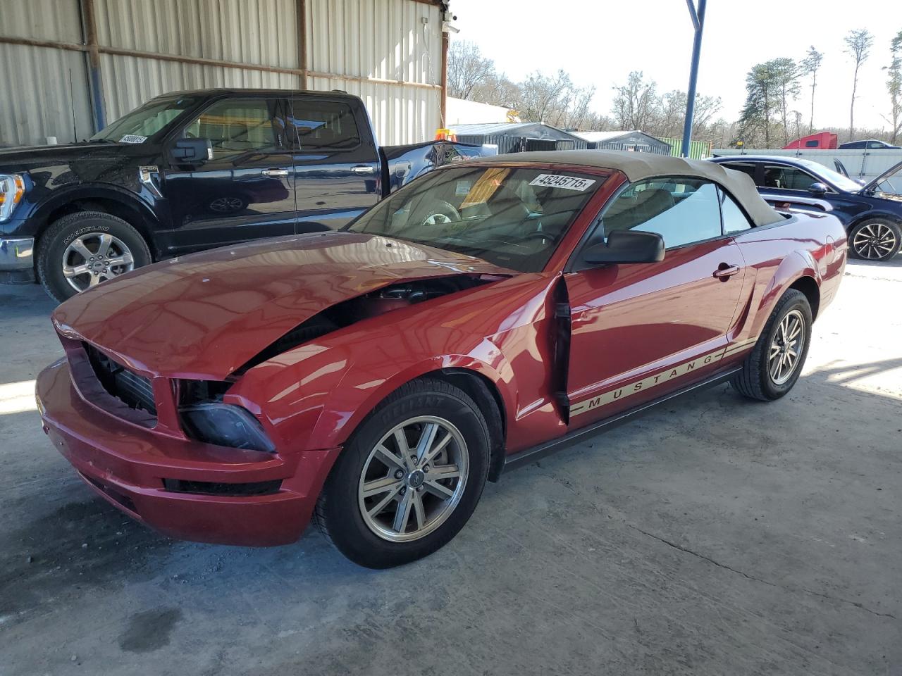 FORD MUSTANG 2005