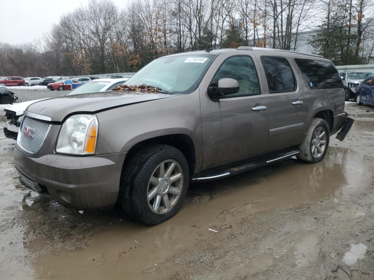 GMC YUKON XL D 2012