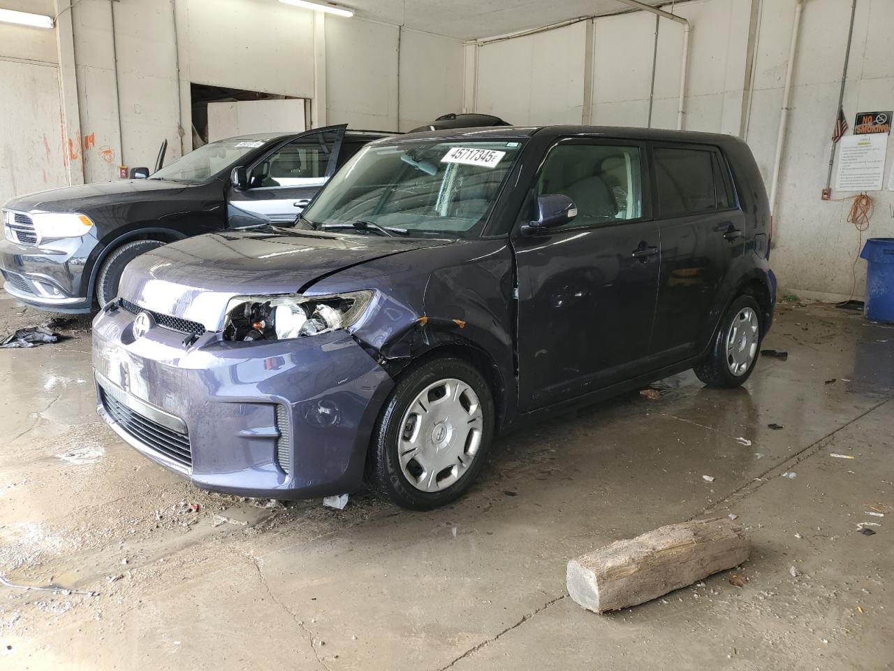TOYOTA SCION XB 2012