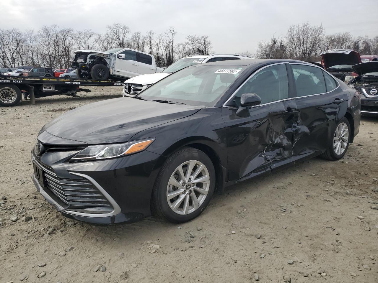 TOYOTA CAMRY LE 2023