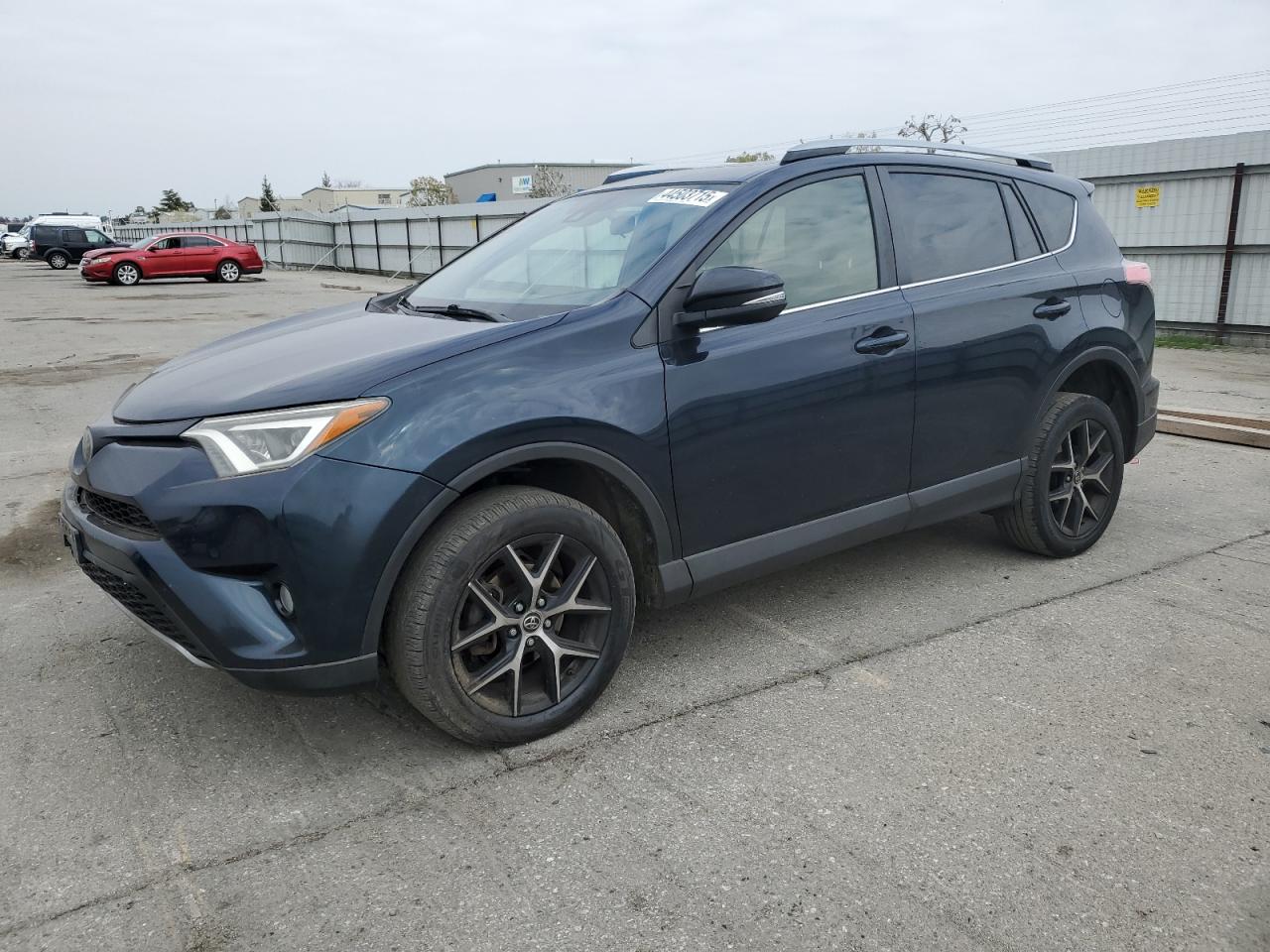 TOYOTA RAV4 SE 2018