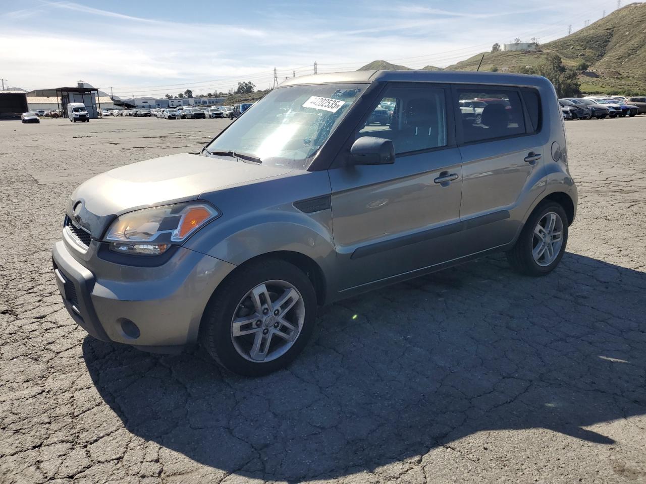 KIA SOUL + 2011