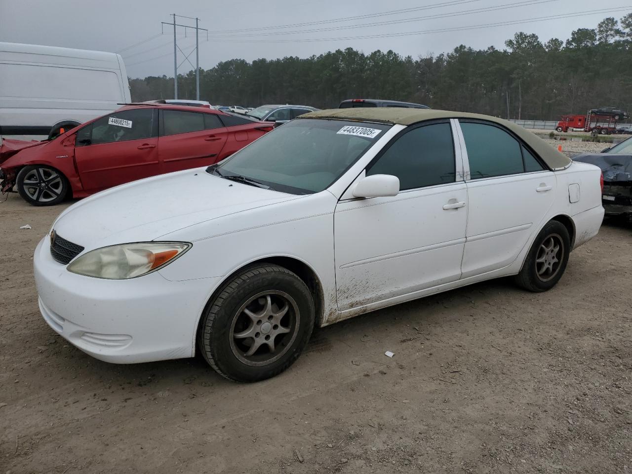 TOYOTA CAMRY LE 2002