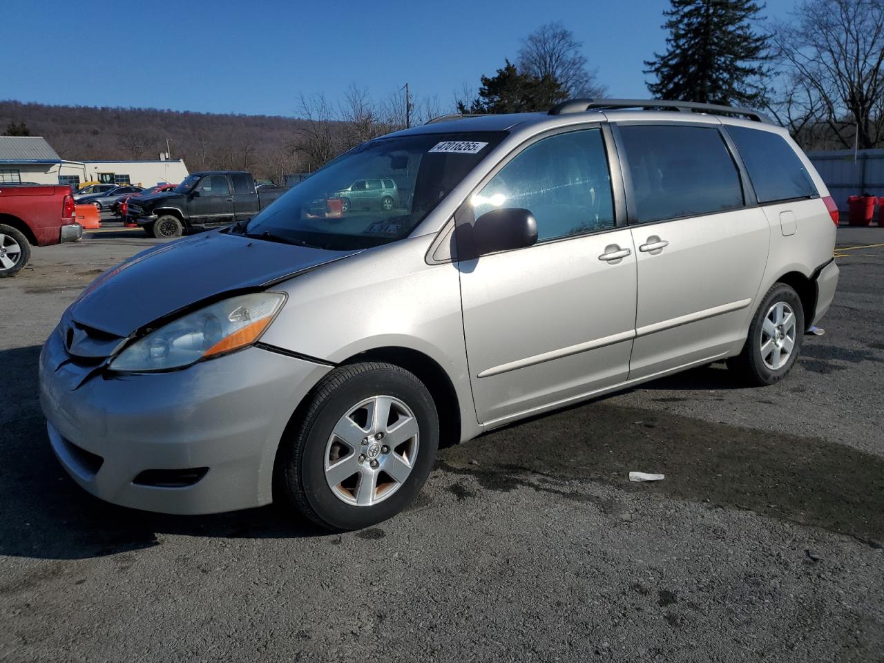 TOYOTA SIENNA 2010