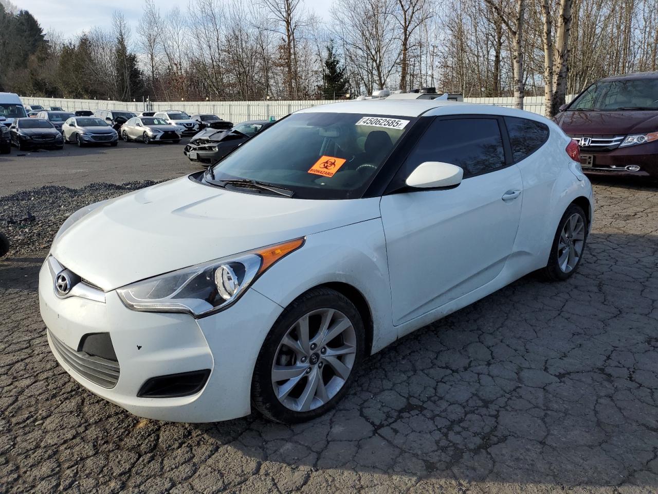 HYUNDAI VELOSTER 2016
