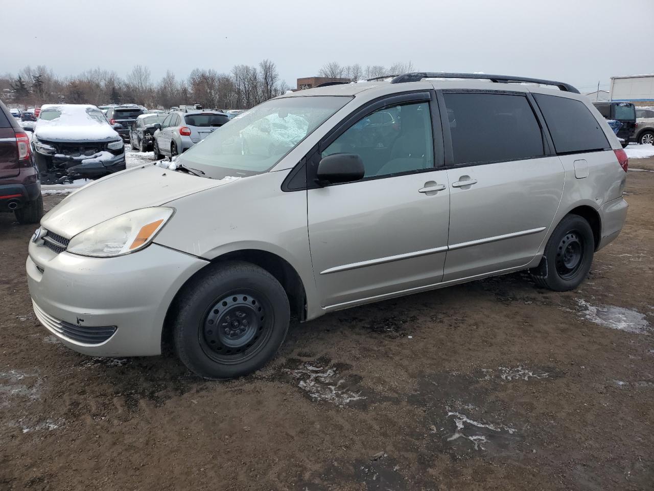 TOYOTA SIENNA CE 2004