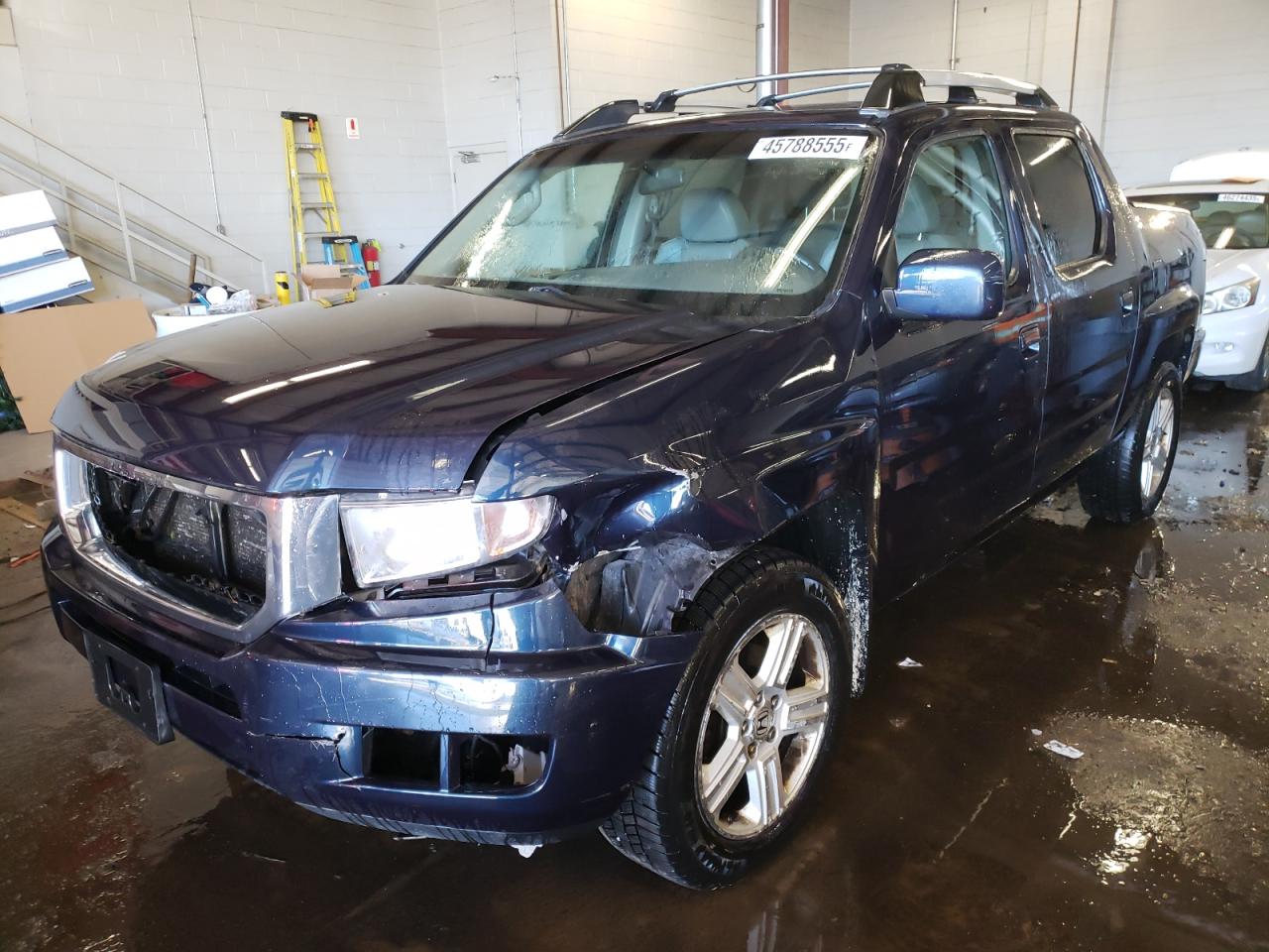HONDA RIDGELINE 2011