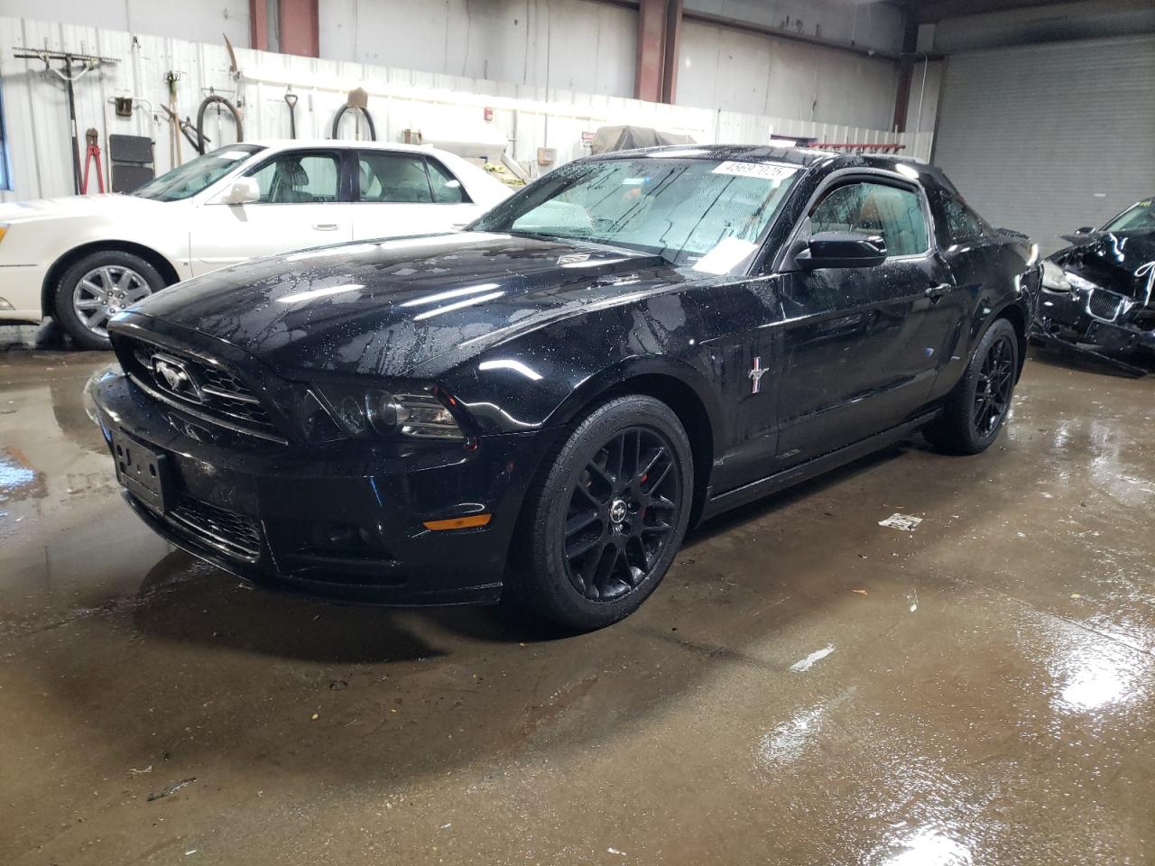 FORD MUSTANG 2013