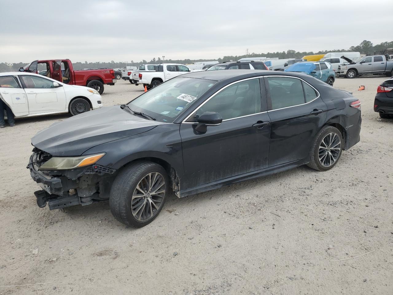 TOYOTA CAMRY L 2019