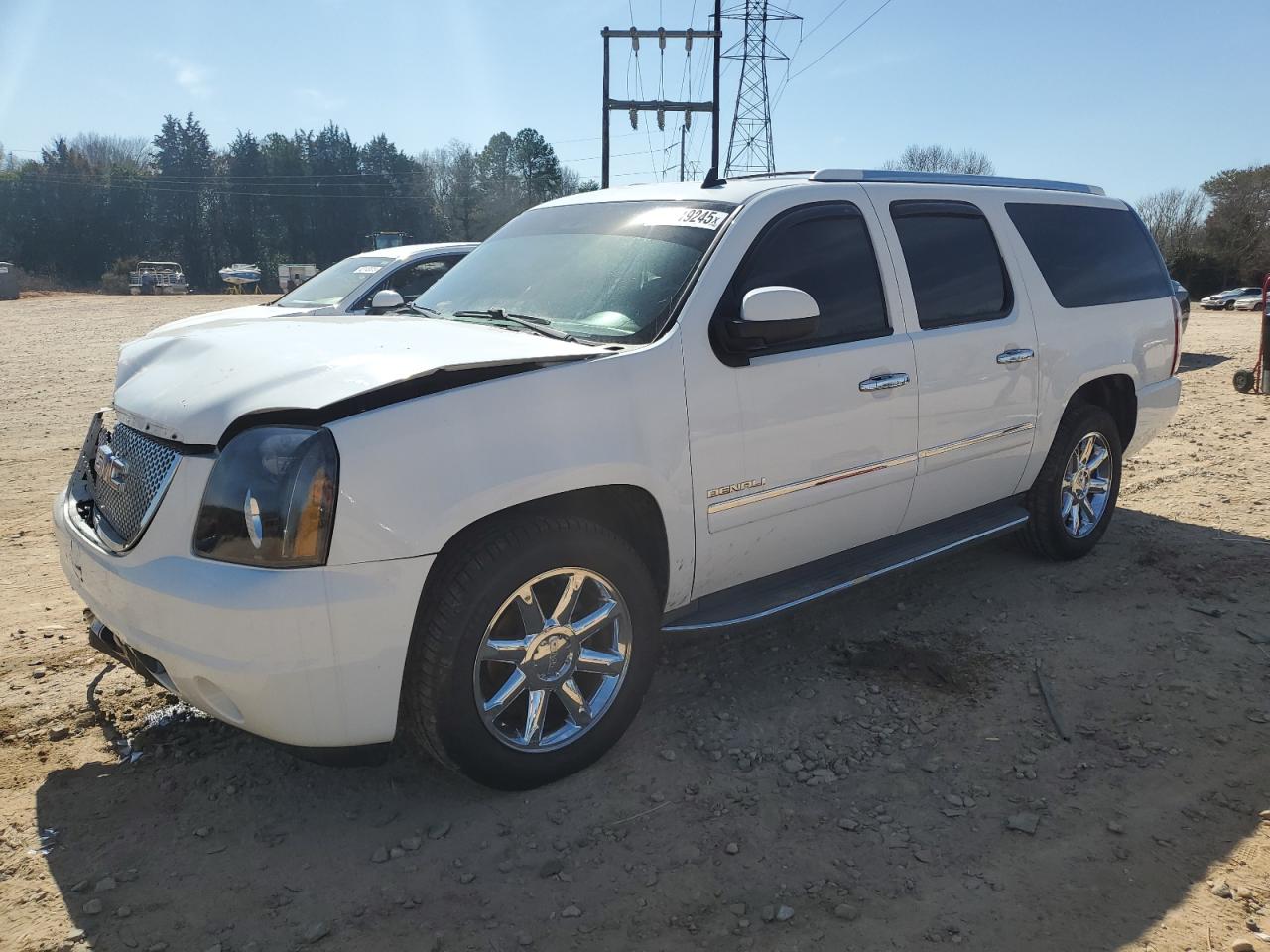 GMC YUKON XL D 2011