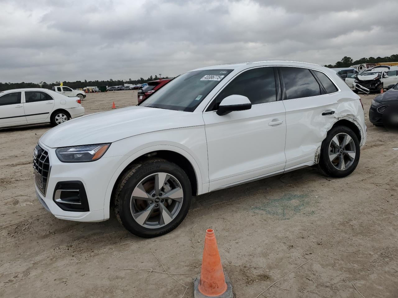 AUDI Q5 PREMIUM 2024