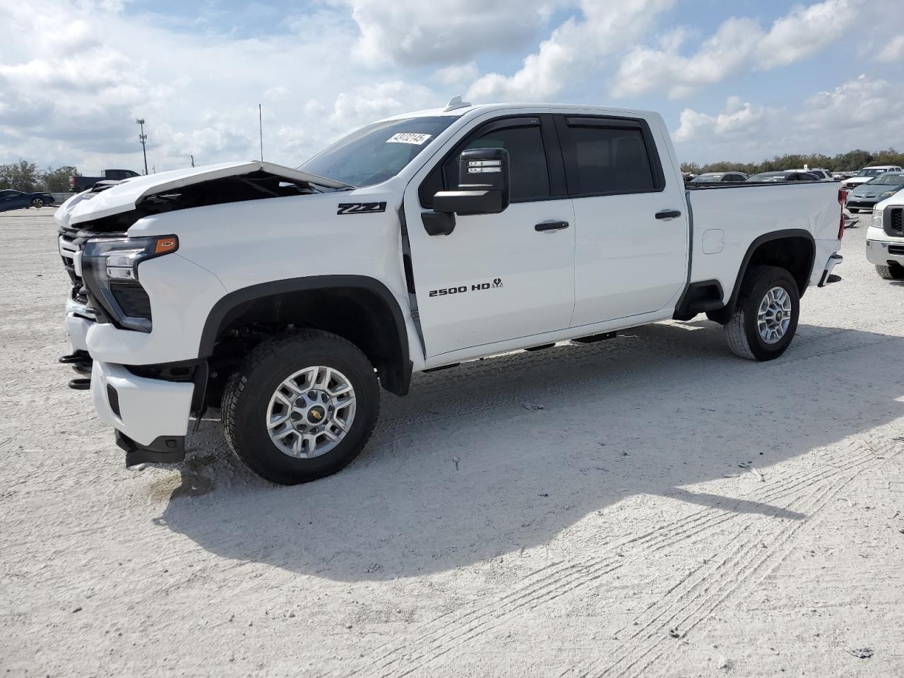 CHEVROLET SILVERADO 2024