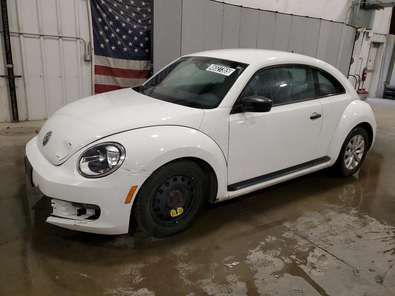 VOLKSWAGEN BEETLE 1.8 2015