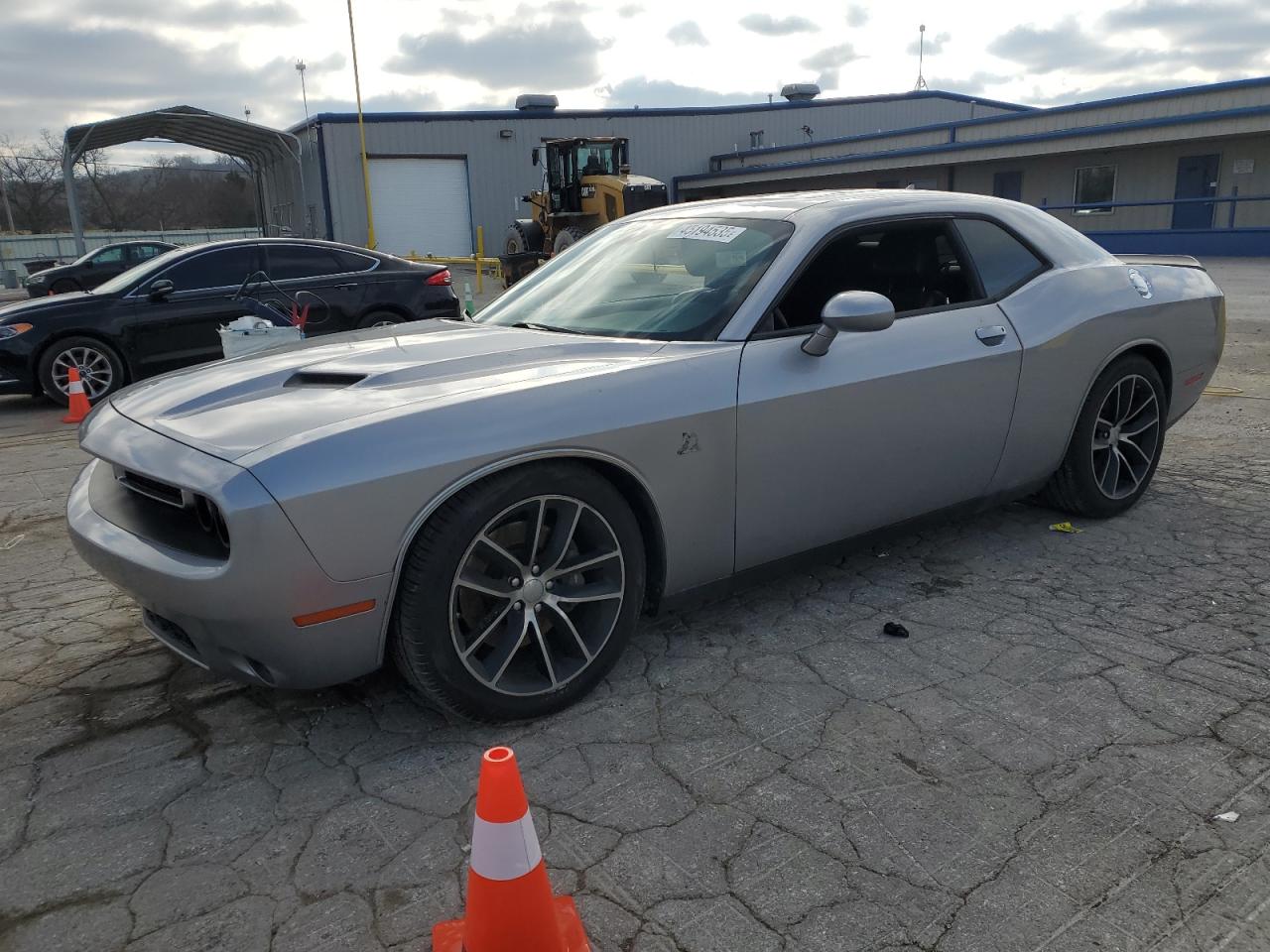 DODGE CHALLENGER 2016