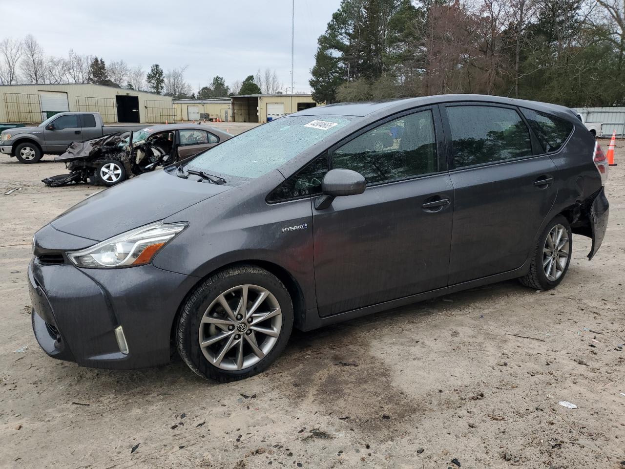TOYOTA PRIUS V 2016