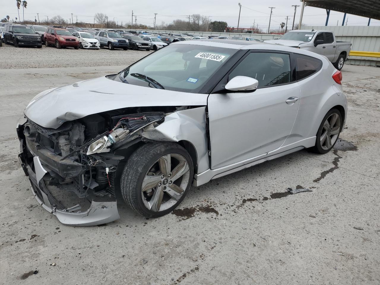 HYUNDAI VELOSTER T 2013