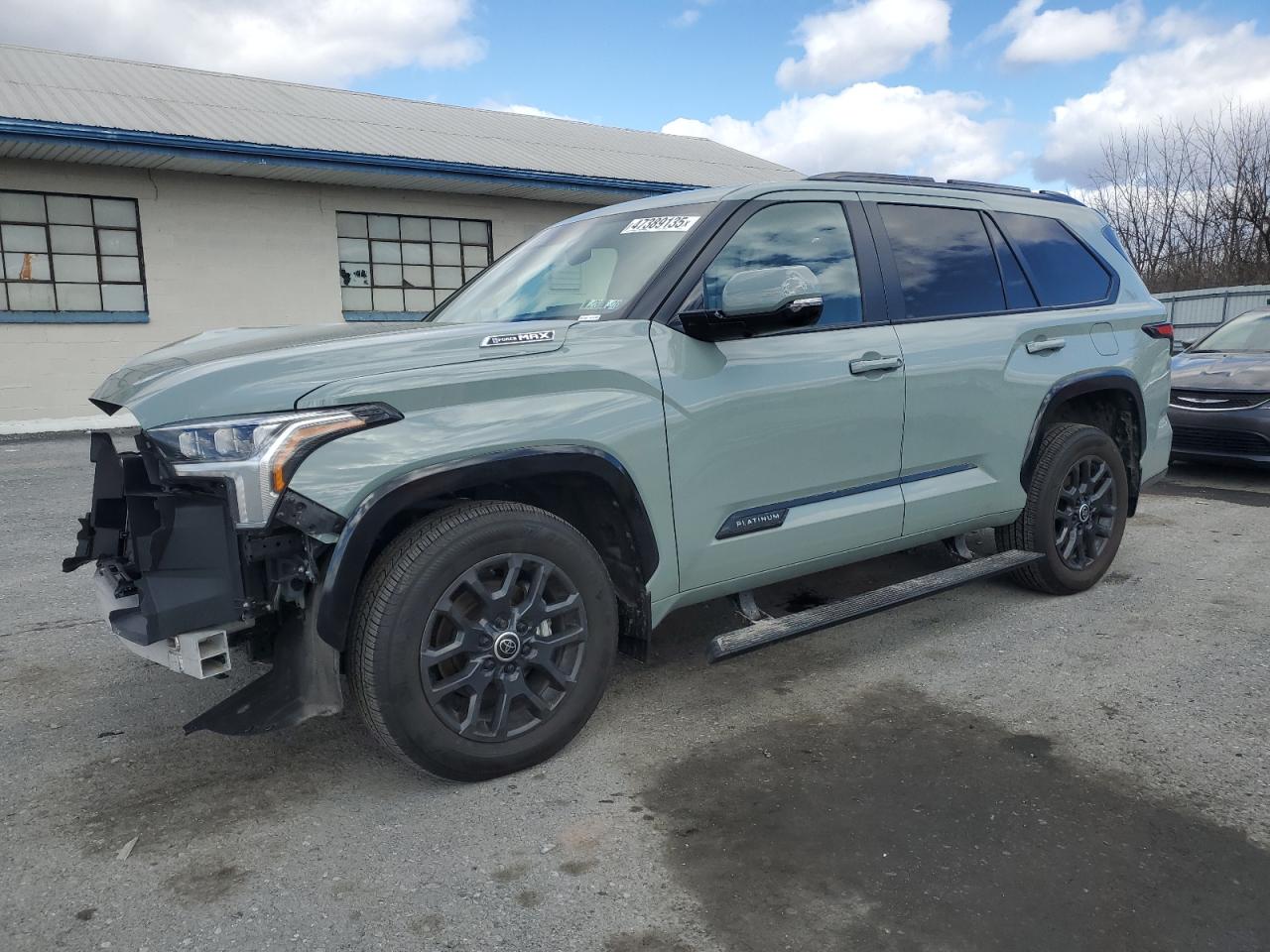 TOYOTA SEQUOIA SR 2024