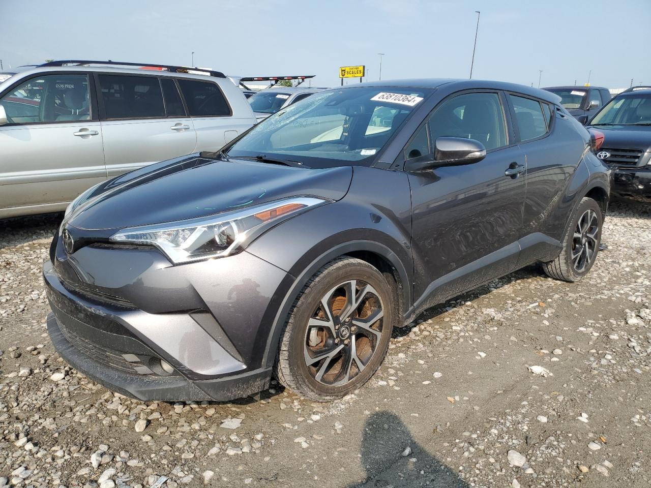 TOYOTA C-HR XLE 2018