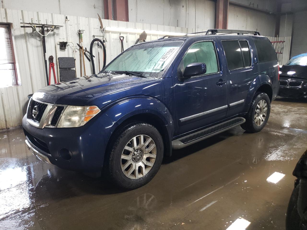 NISSAN PATHFINDER 2012