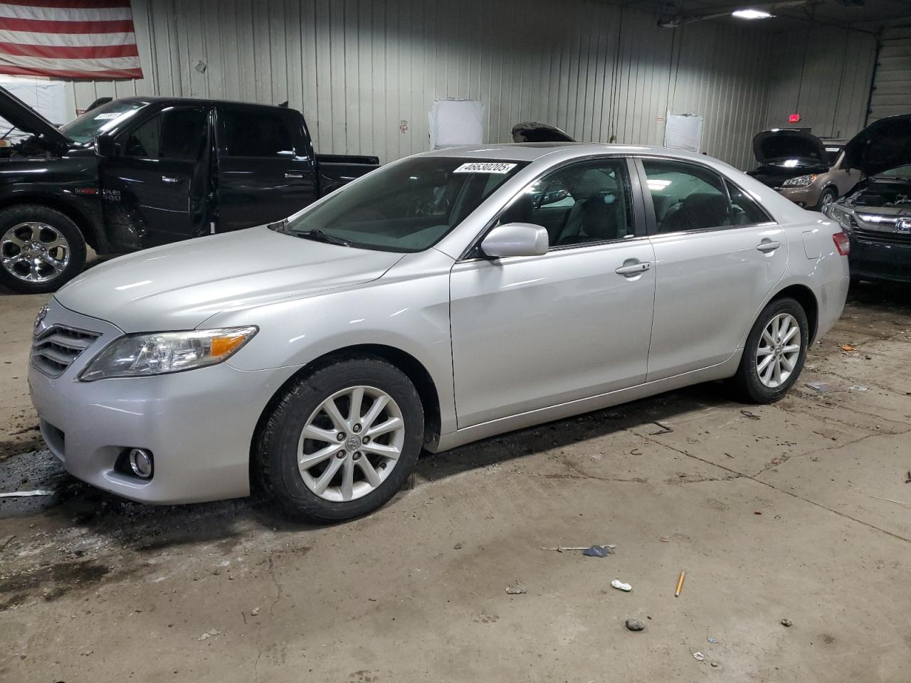 TOYOTA CAMRY BASE 2011