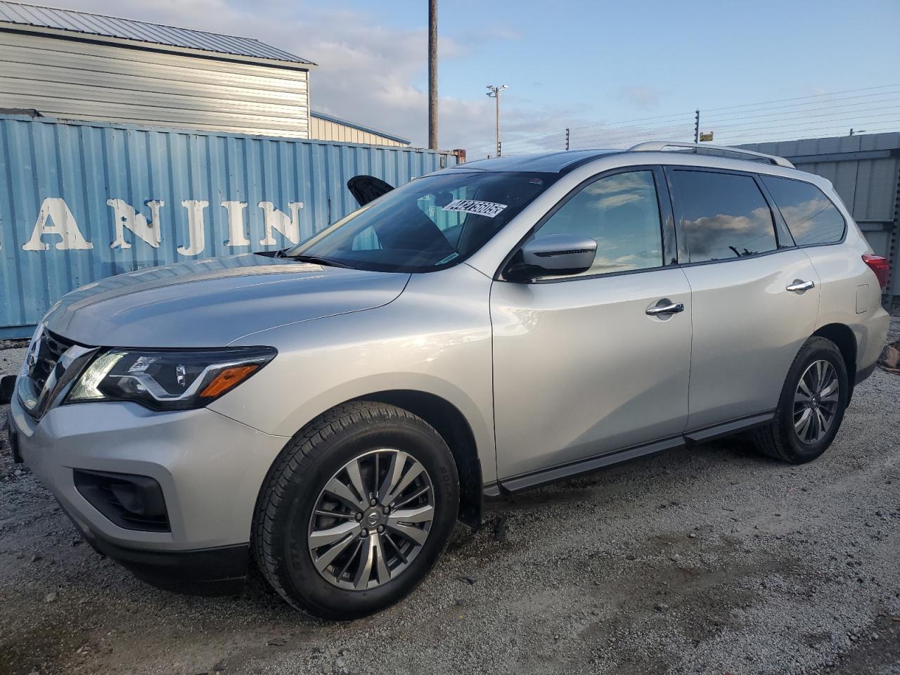 NISSAN PATHFINDER 2020