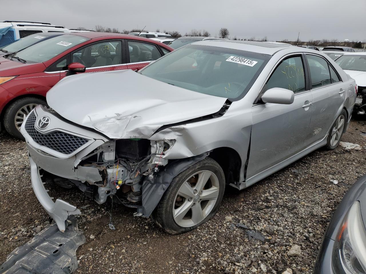 TOYOTA CAMRY BASE 2010