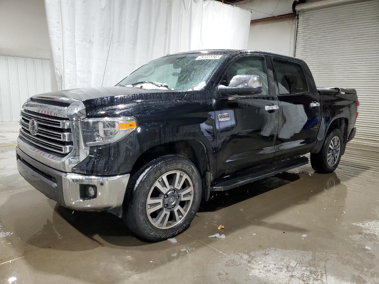 TOYOTA TUNDRA CRE 2019