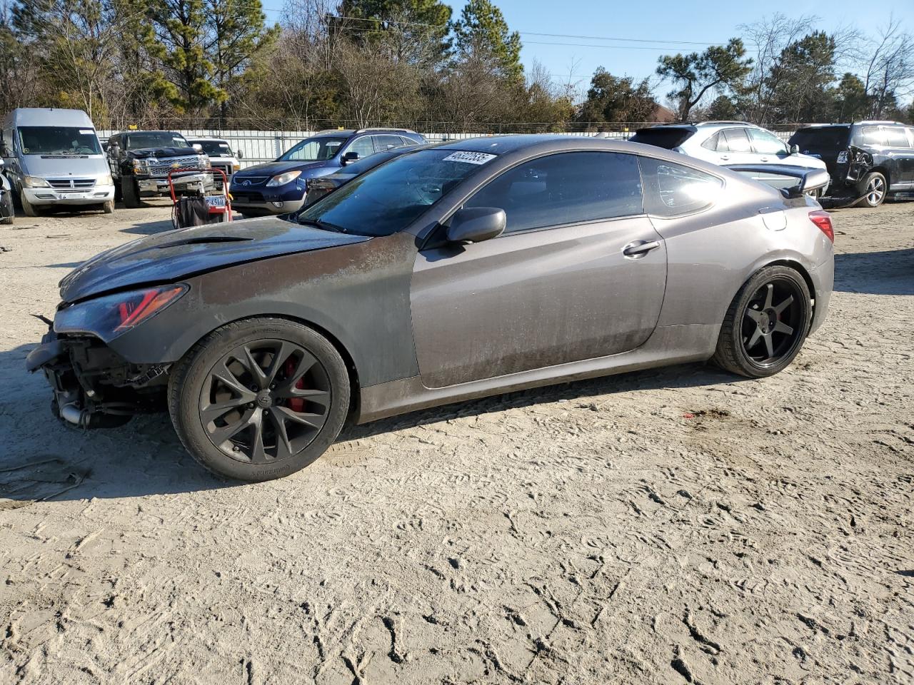 HYUNDAI GENESIS CO 2013