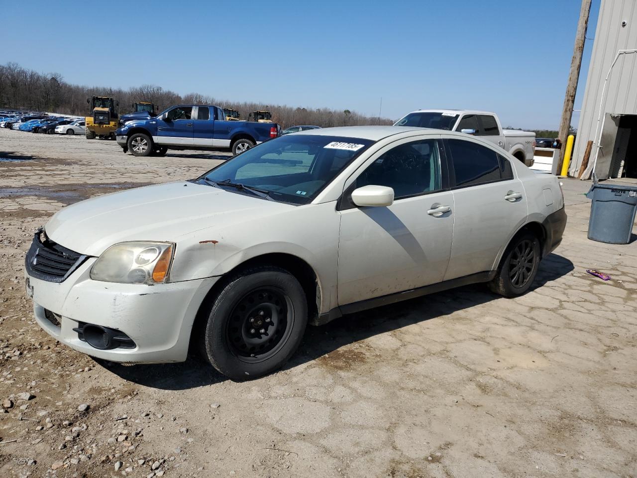 MITSUBISHI GALANT ES 2009