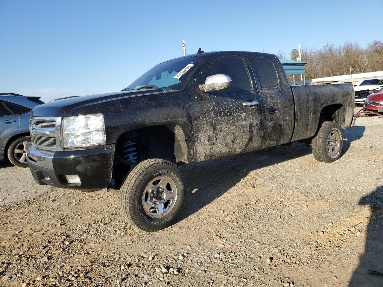 CHEVROLET SILVERADO 2011