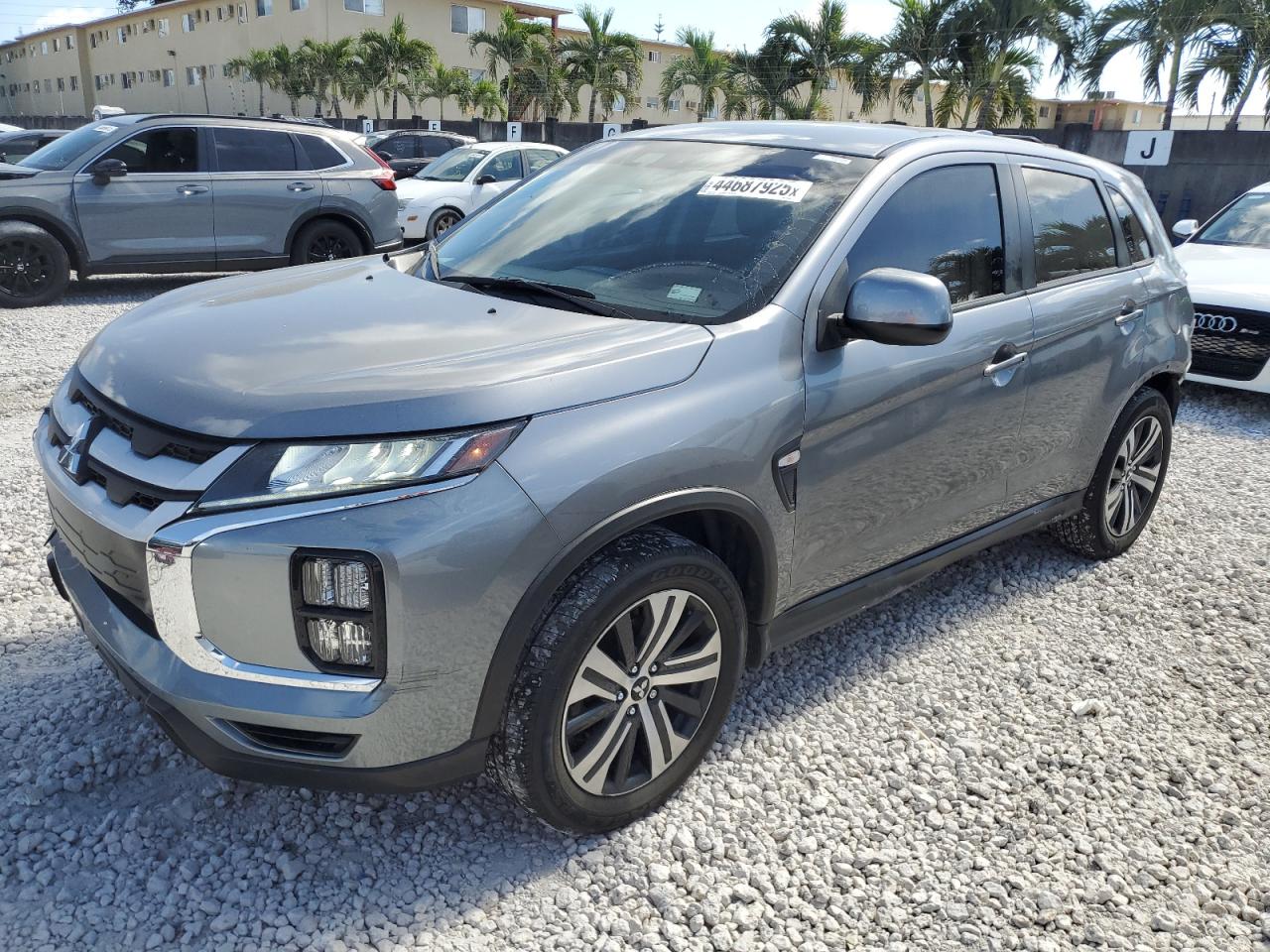 MITSUBISHI OUTLANDER 2022