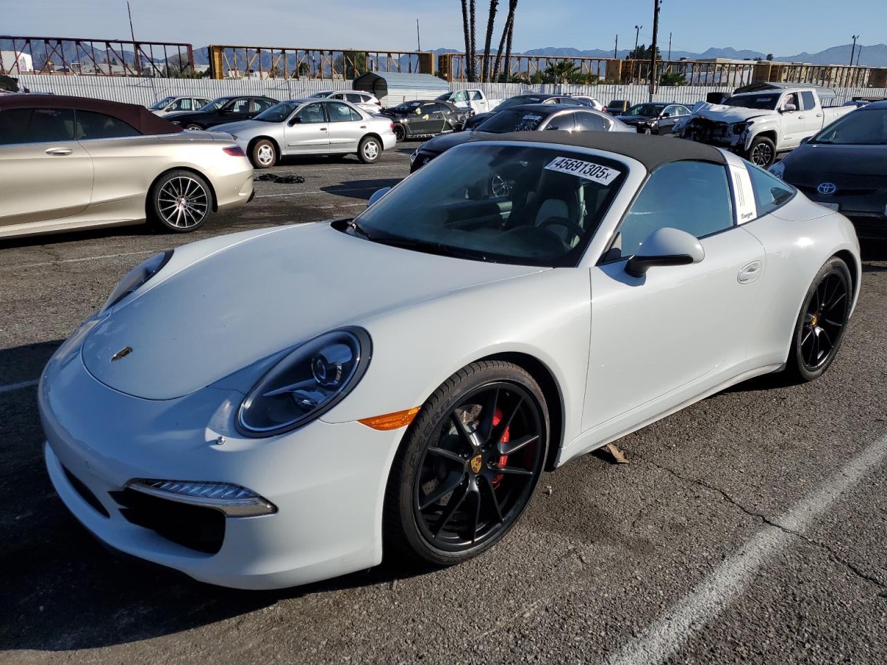 PORSCHE 911 TARGA 2015