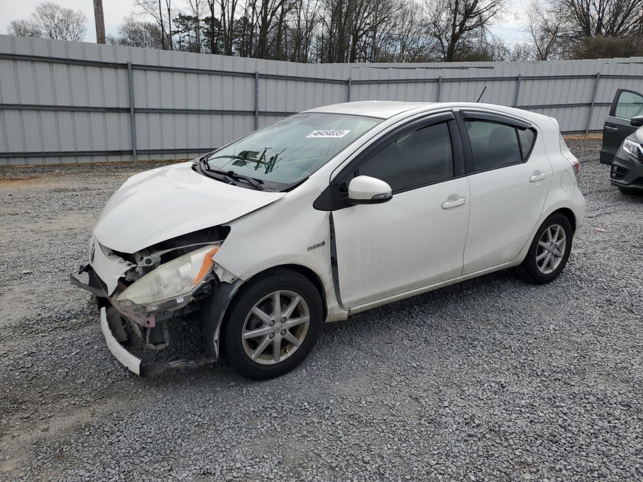 TOYOTA PRIUS C 2012