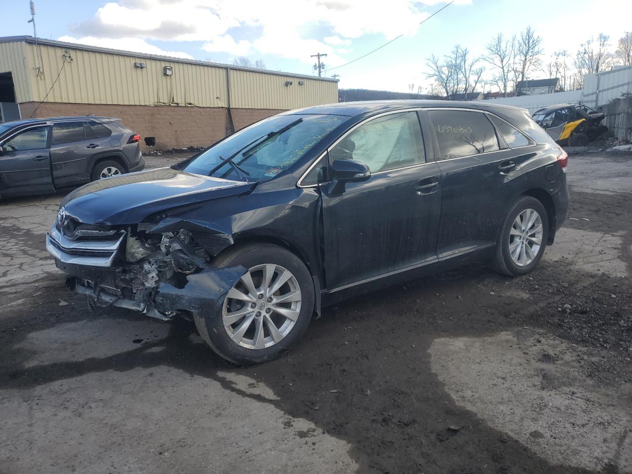 TOYOTA VENZA LE 2013