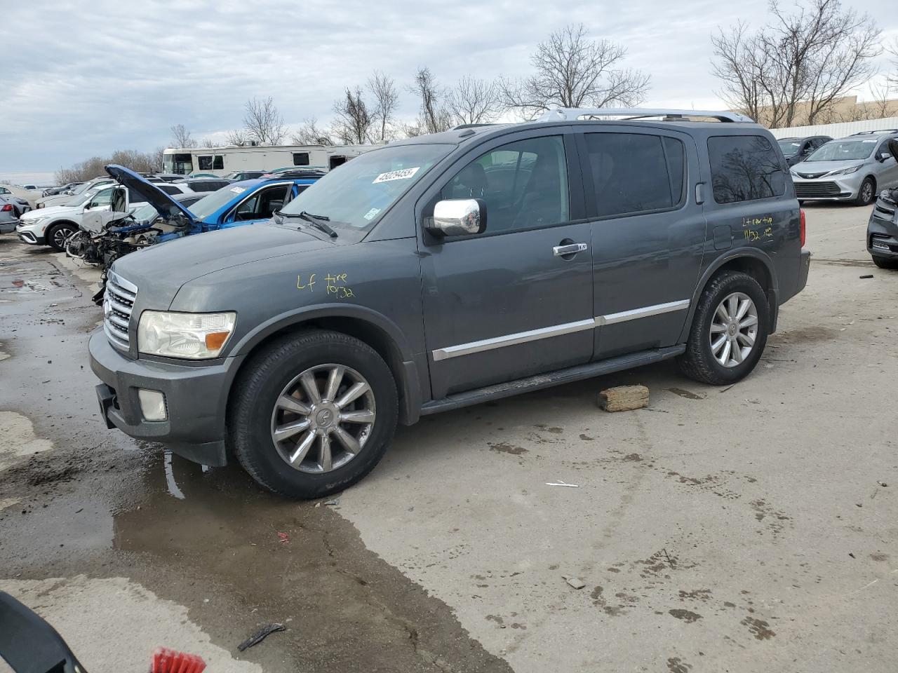 INFINITI QX56 2010