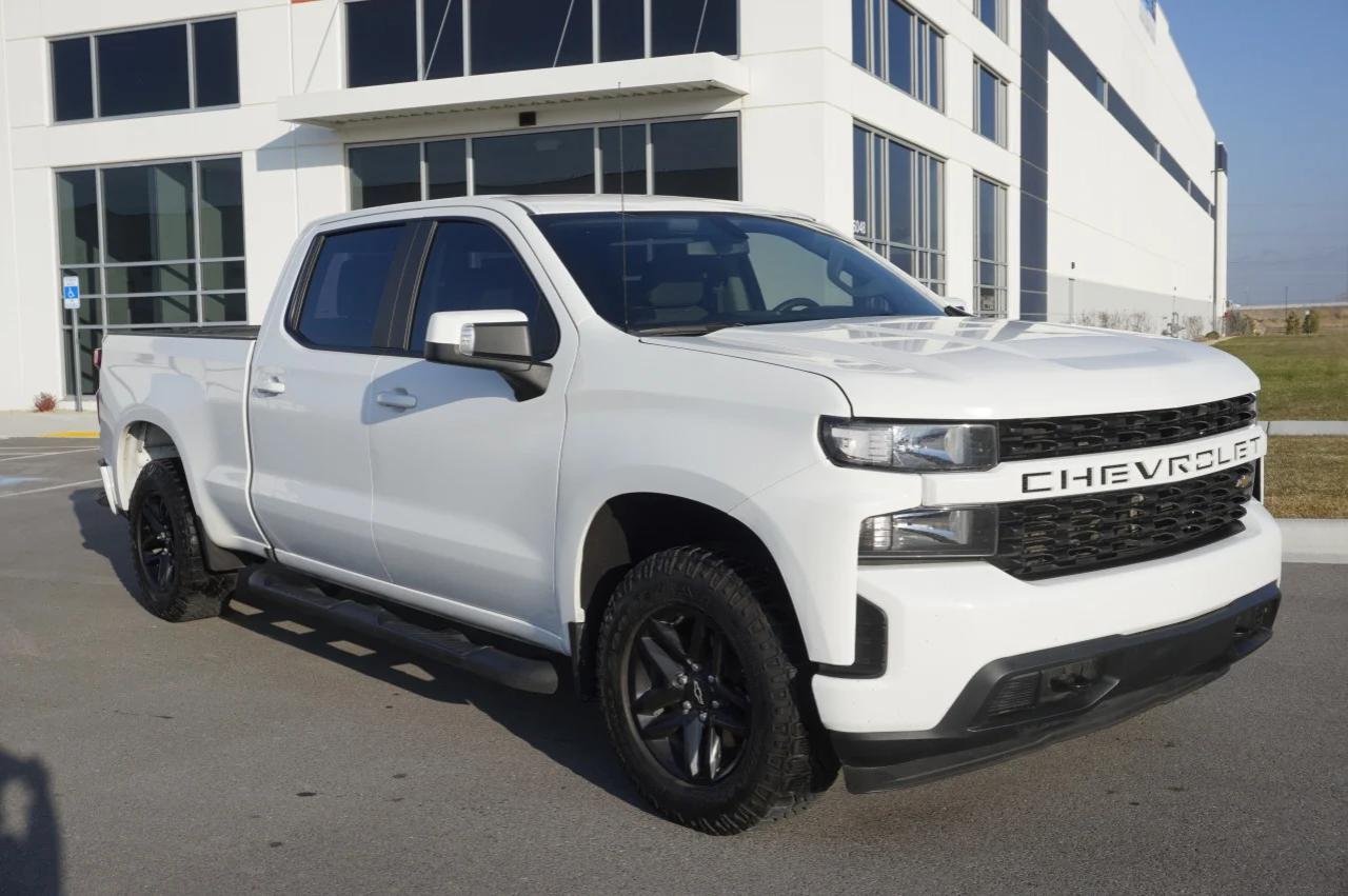 CHEVROLET SILVERADO 2021