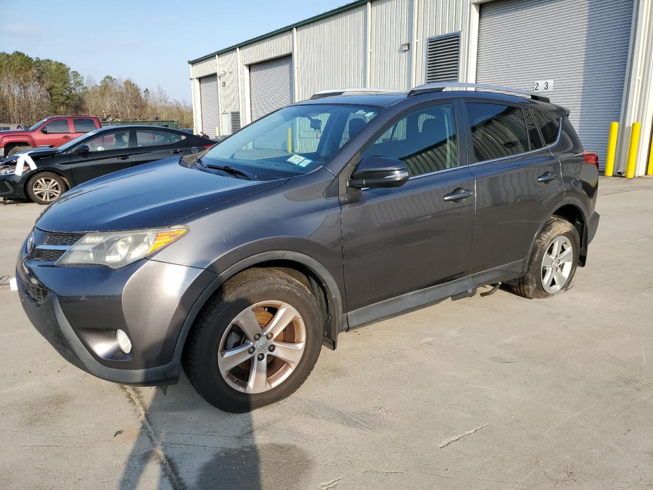 TOYOTA RAV4 XLE 2013